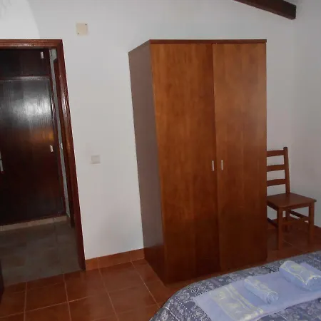 Holiday home Moradias Ode Odeceixe